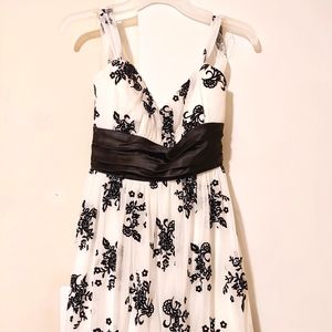 White knee length party/event dress